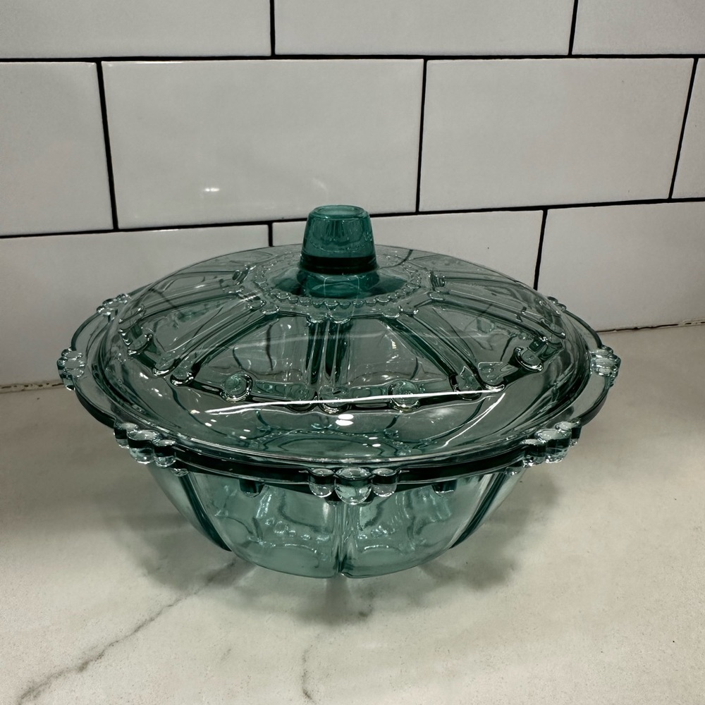 Antique candy dish. In great condition. Beautiful blue color.